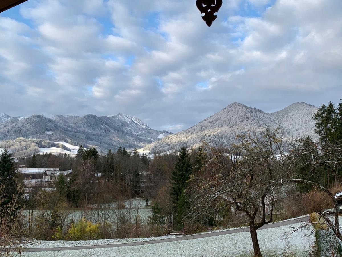 Chalet Bergsucht In Ruhpolding Bayern, Traumlage Am Sonnigen Suedhang, Kostenlose Parkplaetze, Schnelles Wlan, Ruhige Sackgasse, Netflix Inklusive Luaran gambar