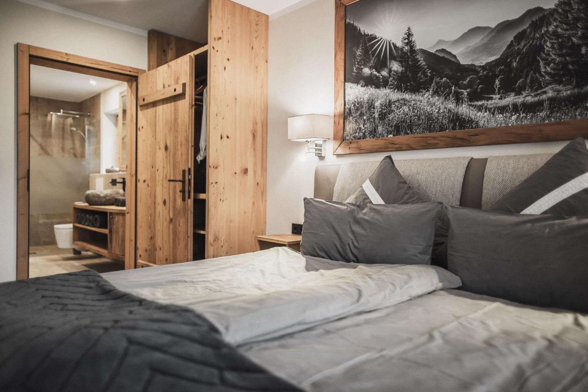 Chalet Bergsucht In Ruhpolding Bayern, Traumlage Am Sonnigen Suedhang, Kostenlose Parkplaetze, Schnelles Wlan, Ruhige Sackgasse, Netflix Inklusive Luaran gambar